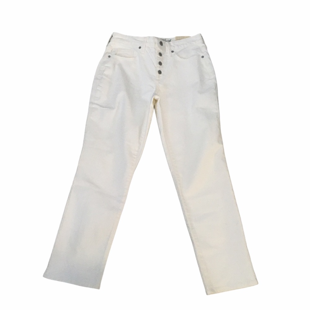 Universal Thread button fly cropped jeans.
